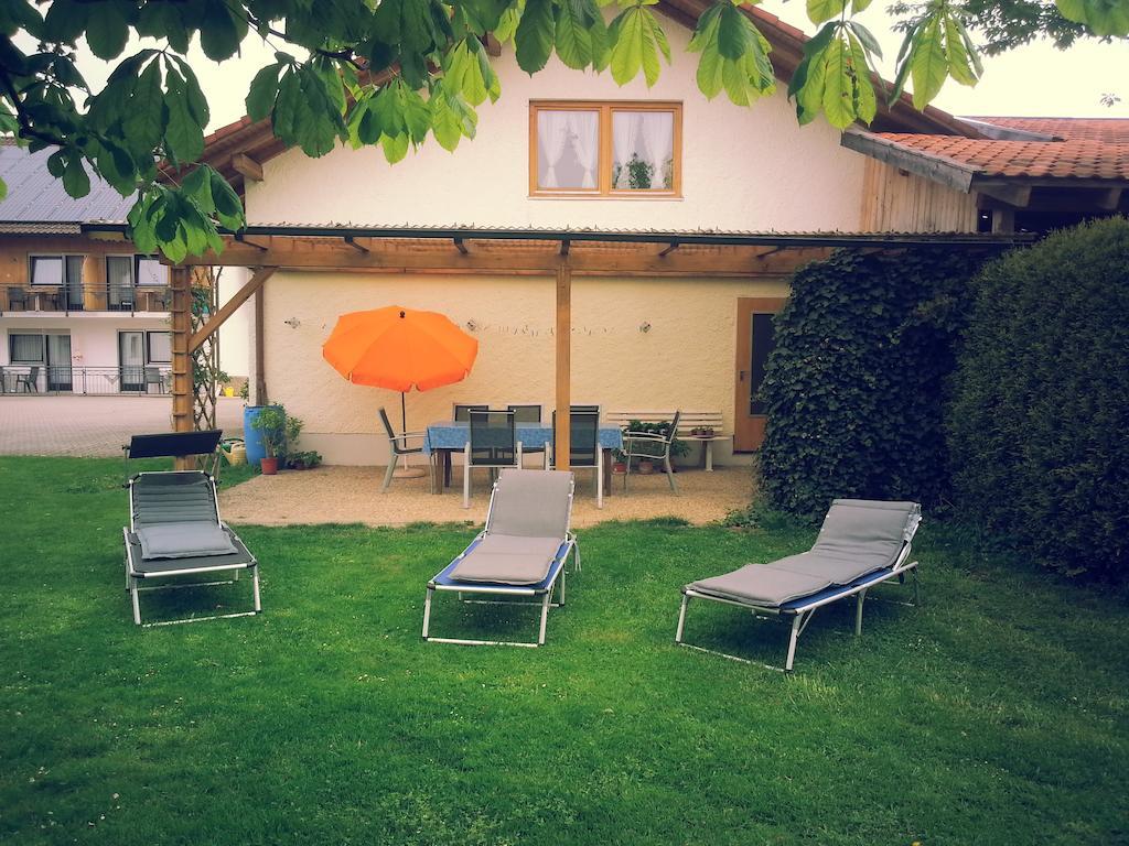 Vogloeder Hof Hotel Bad Fussing Bagian luar foto