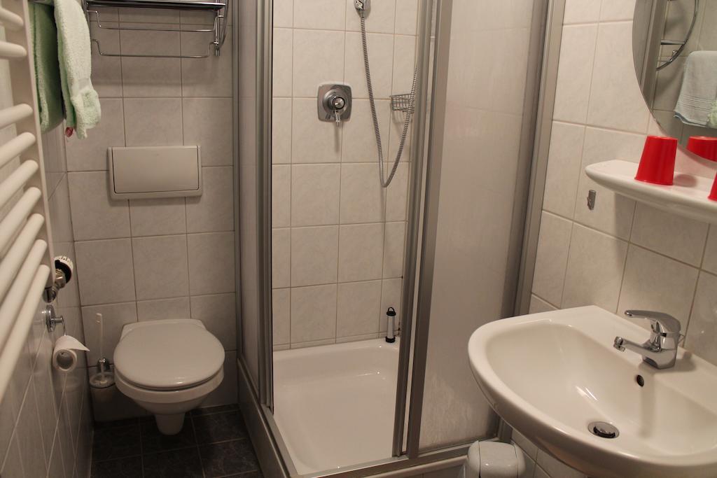 Vogloeder Hof Hotel Bad Fussing Ruang foto